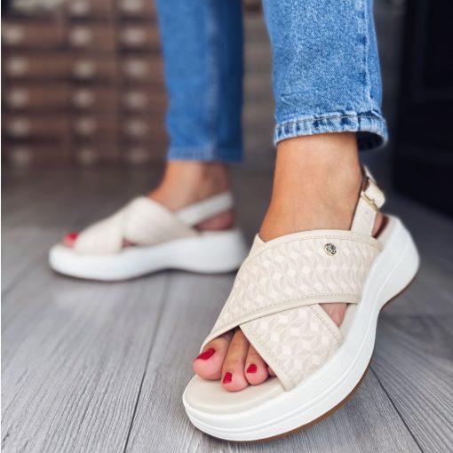 Geox D55OVB Cream (35-ös méret - Utolsó Pár!!)