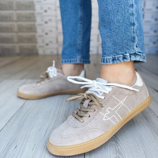 Tamaris 23609-46 Taupe (40-es méret - Utolsó Pár!!)