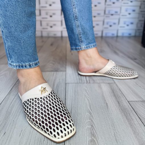 Via Roma 030 Cream