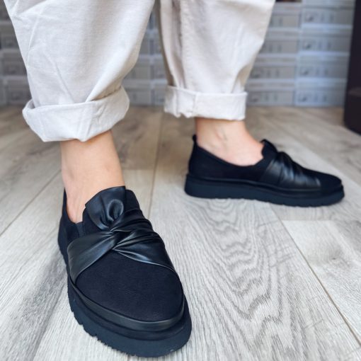 Via Roma 082 Black