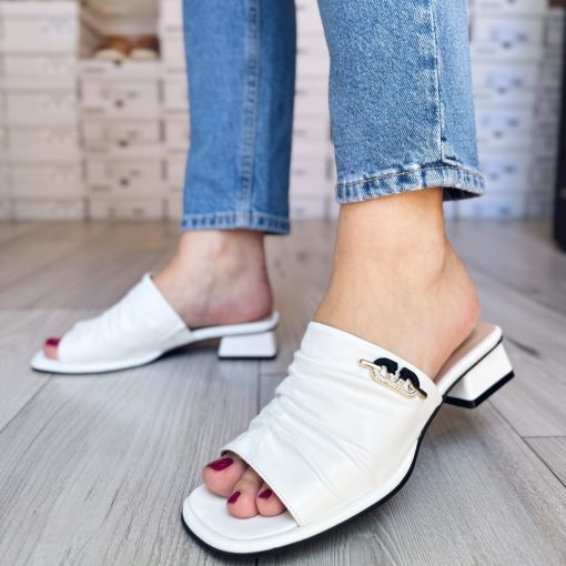 Via Roma 306 White